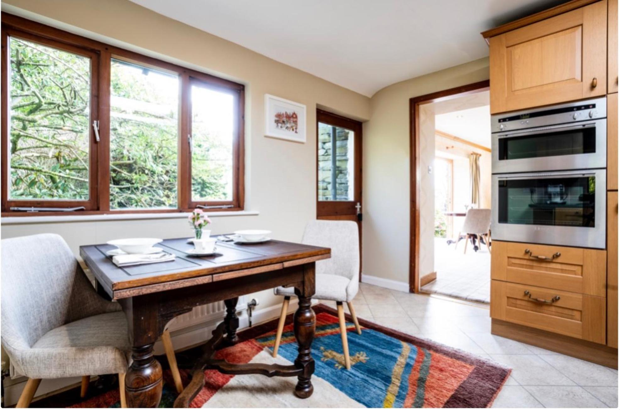 הוקסהד Yewfield Self Catering Apartments מראה חיצוני תמונה