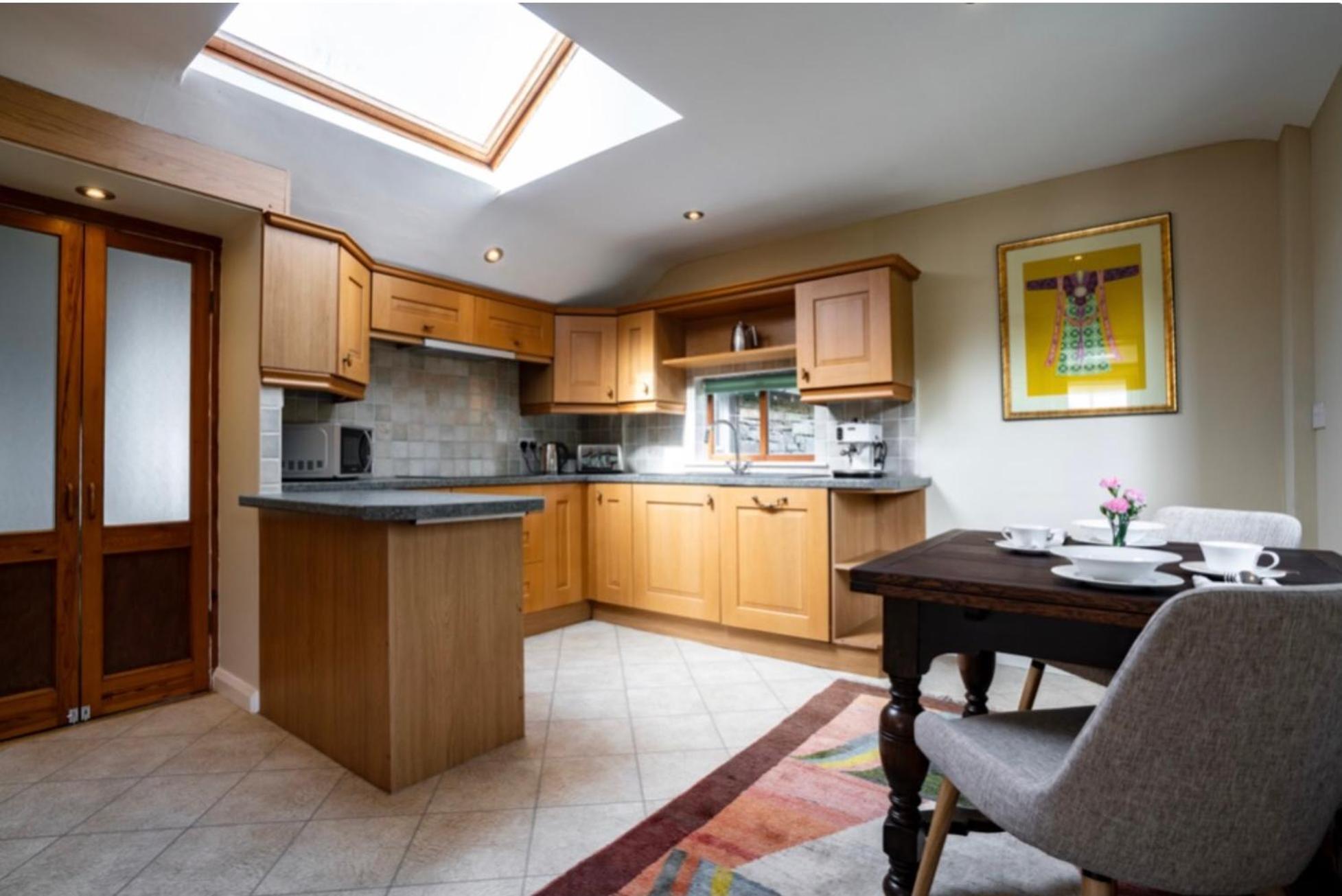 הוקסהד Yewfield Self Catering Apartments מראה חיצוני תמונה