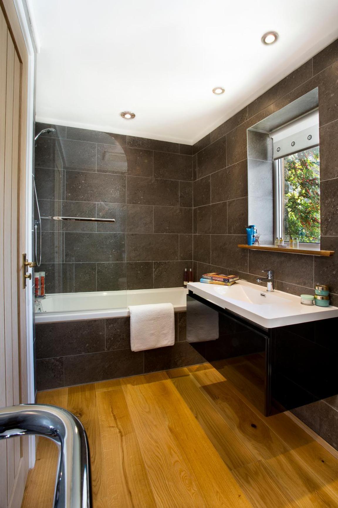 הוקסהד Yewfield Self Catering Apartments מראה חיצוני תמונה